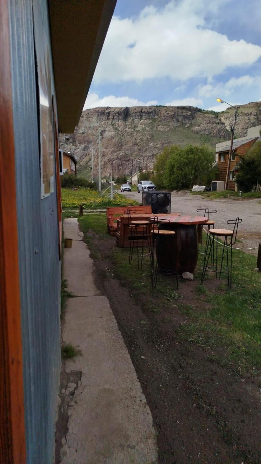 Alma Travelers Hostel El Chalten Exterior foto